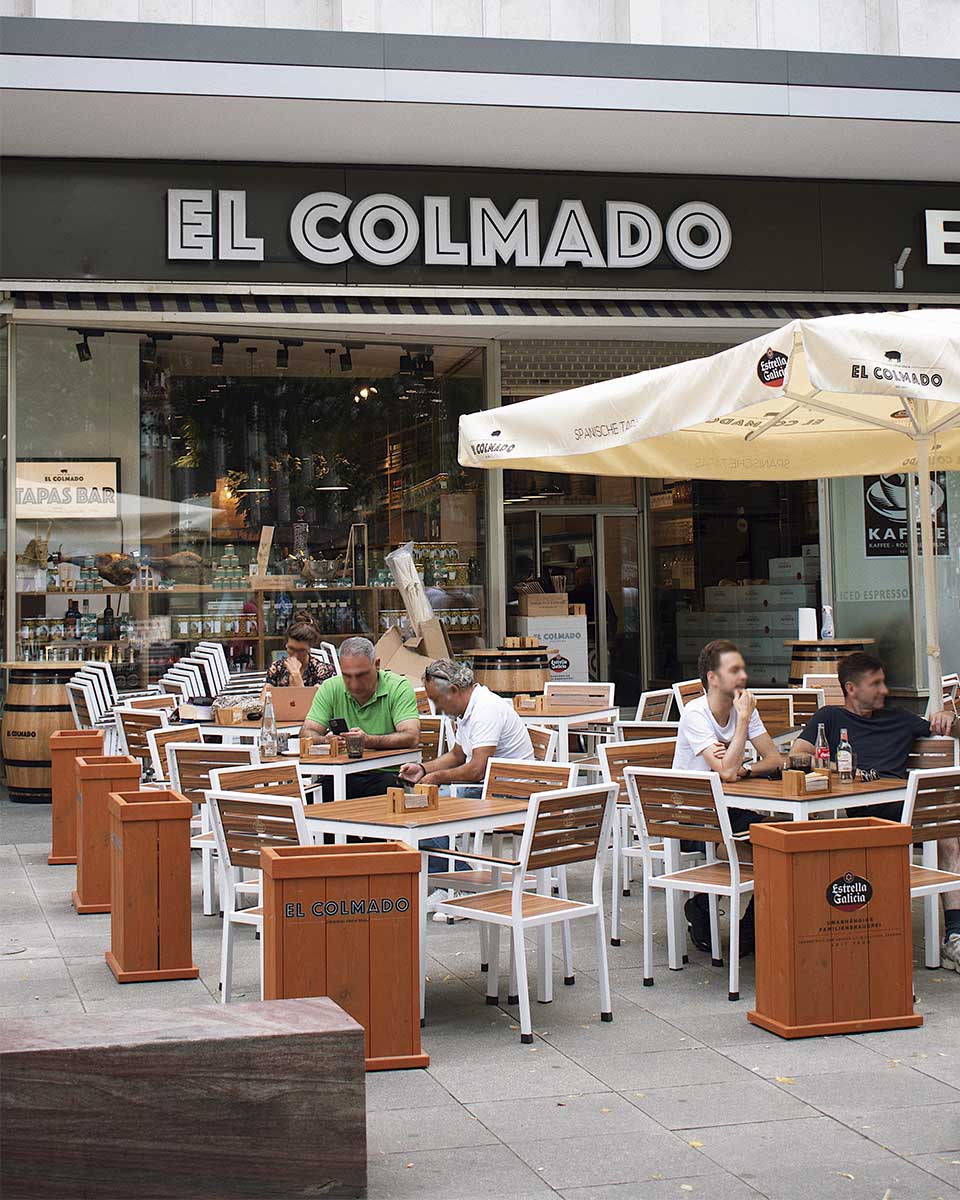 Tapas Bar in Berlín Spanish Restaurant El Colmado